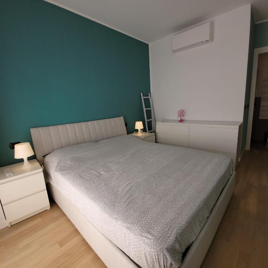 Meda Cozy Flat Apartment มิลาน ภายนอก รูปภาพ